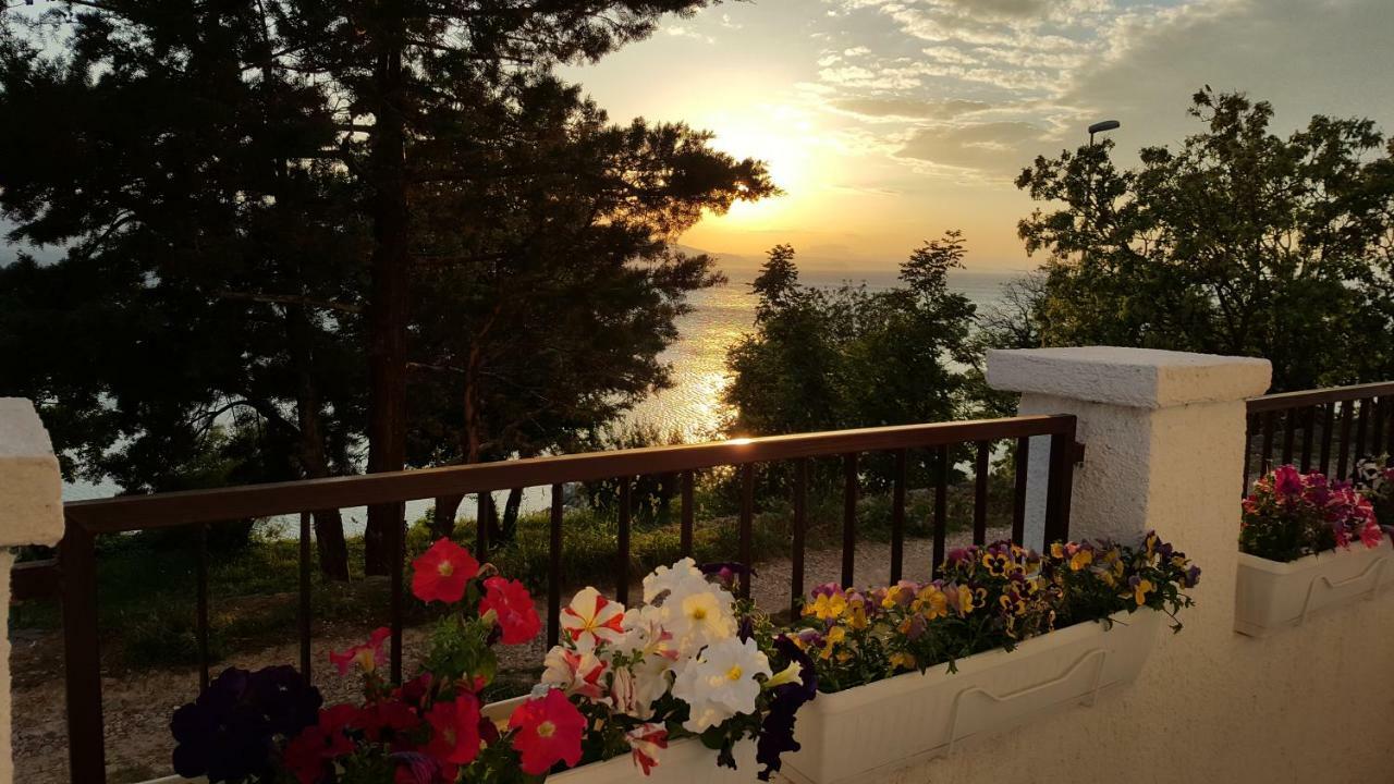 Apartman Bura Сень Экстерьер фото